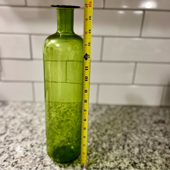 Hand Blown Green Glass Vase 16" Tall 4” Wide Avocado or Olive Green Handmade Art - Picture 6 of 9